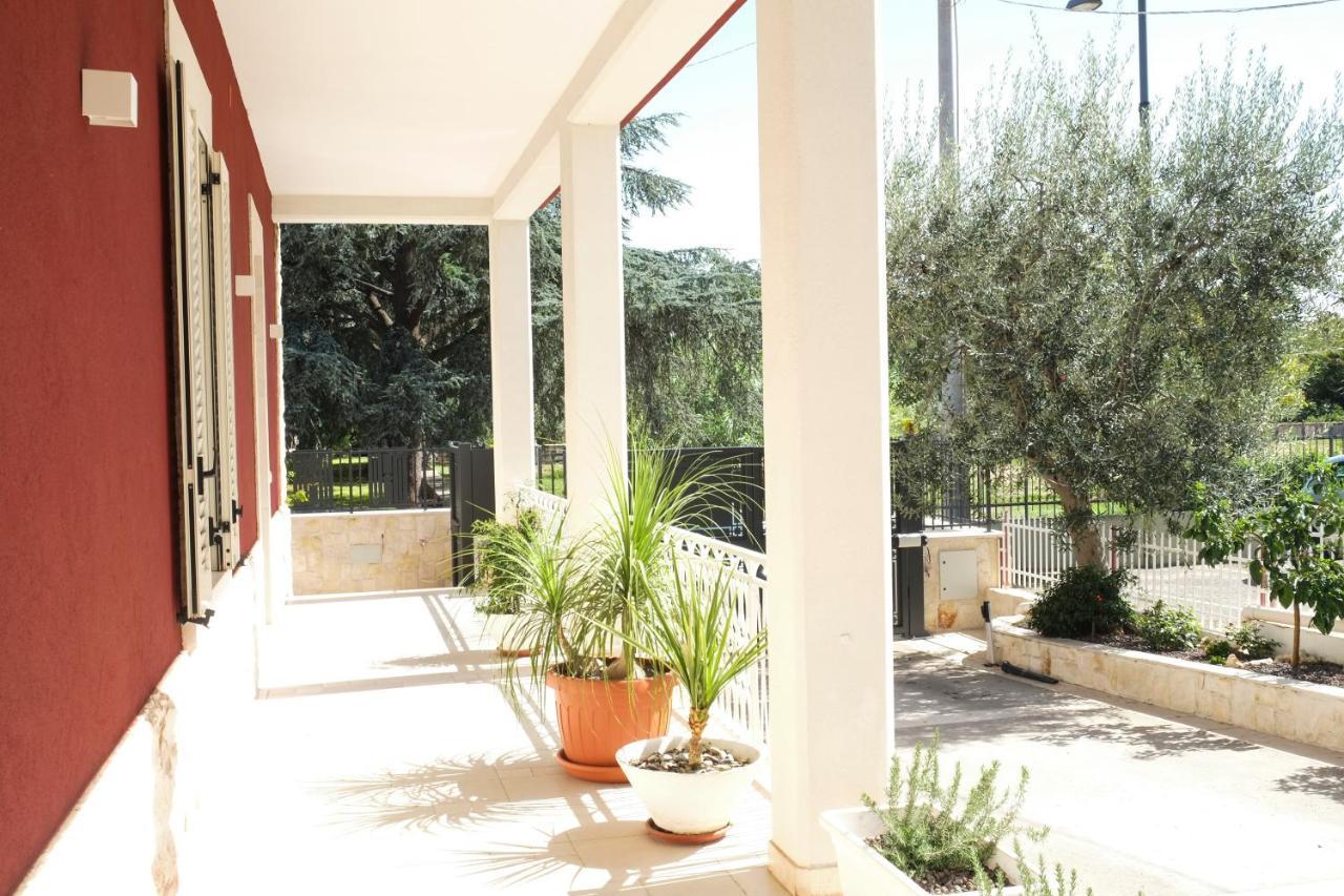 Villa Demarino Castellana Grotte Exterior photo